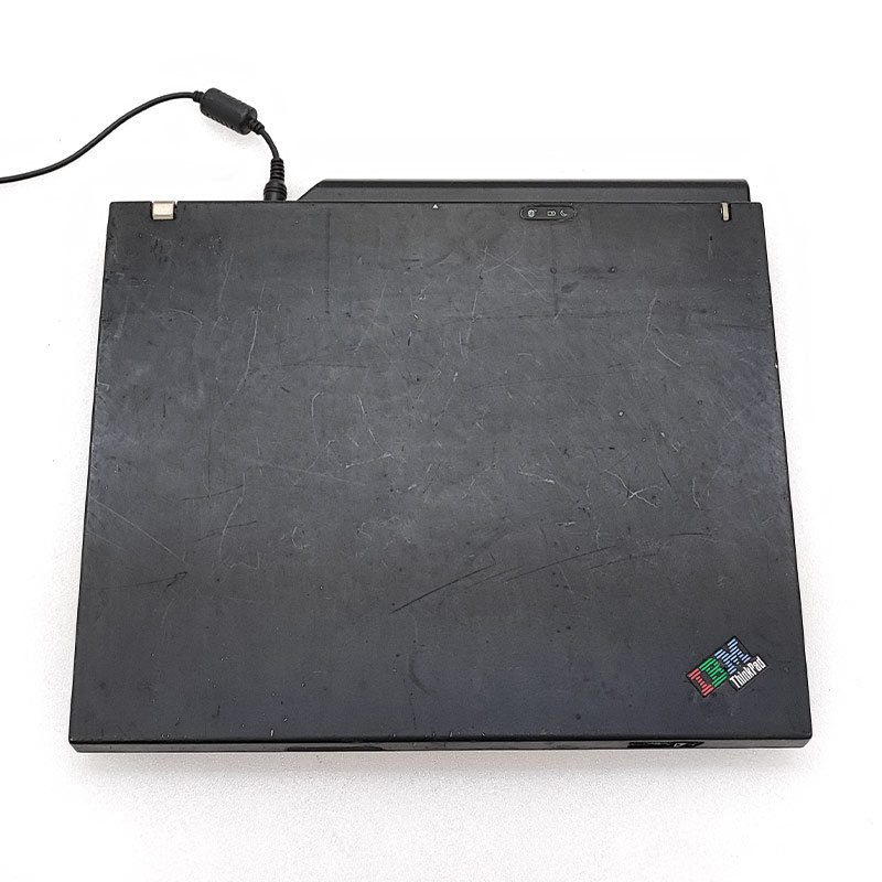 ジャンク品 IBM ThinkPad T42p ジャンクPC ジャンクパソコン 保証無し