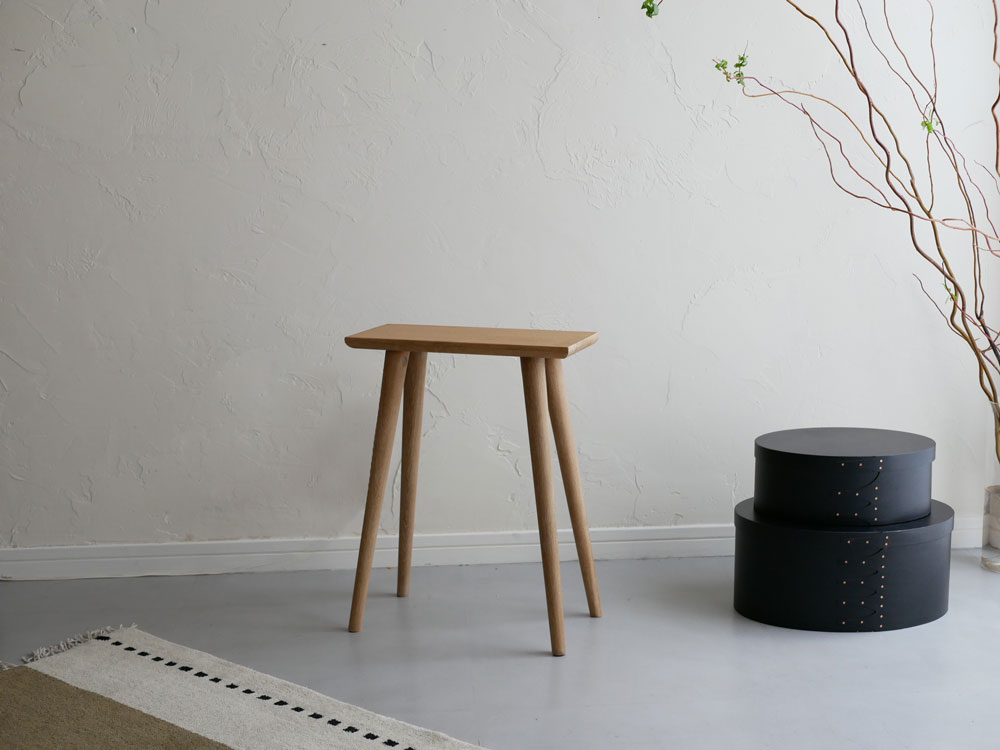 Comore Sun】チークスツール エイジング仕上げ｜【公式】インテリア