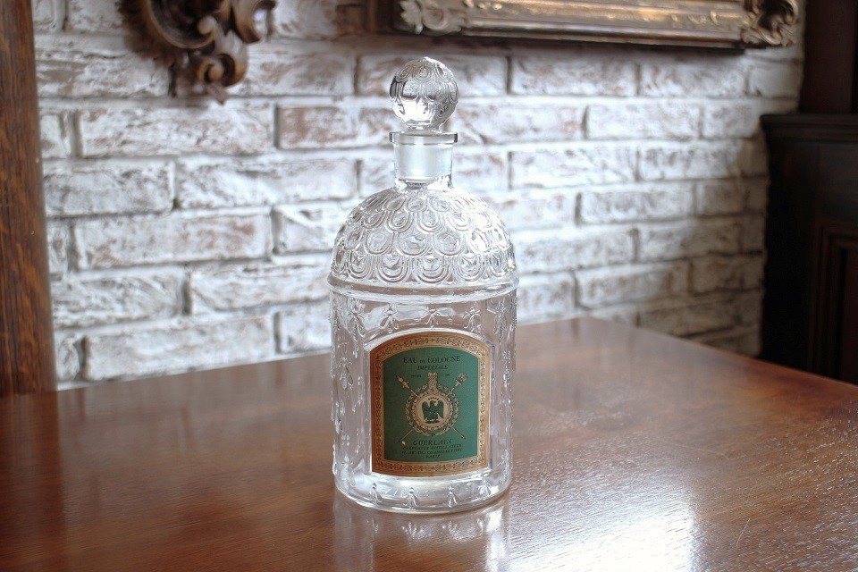 フランス 『Guerlain』 ゲラン オーデコロン インペリアル ビーボトル
