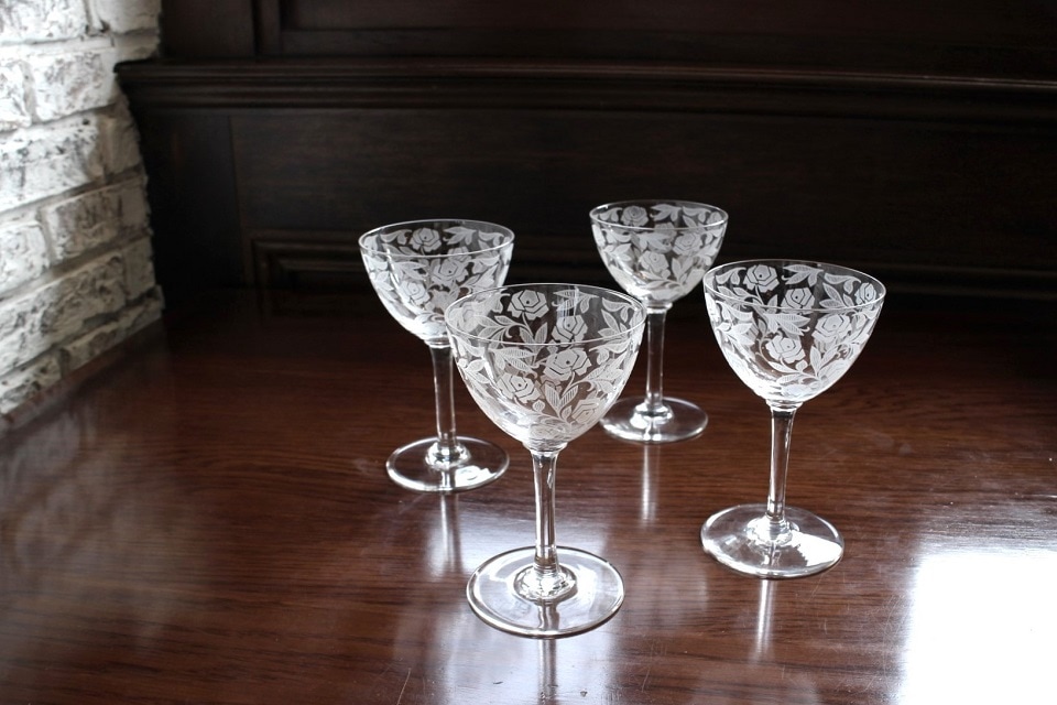 バカラ ジョルジュ・シュバリエ フォントネー ローズ柄 シャンパン