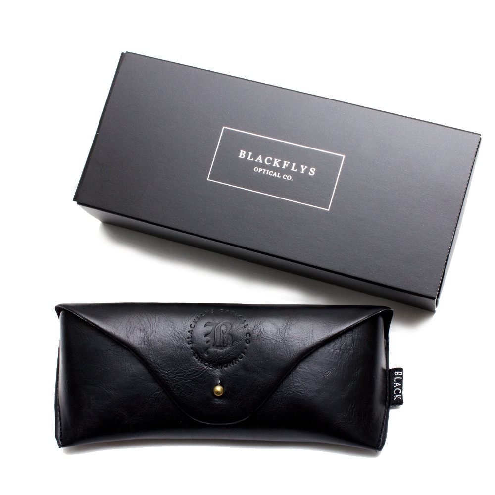 ZOEY BLACK FLYS 公式ストア