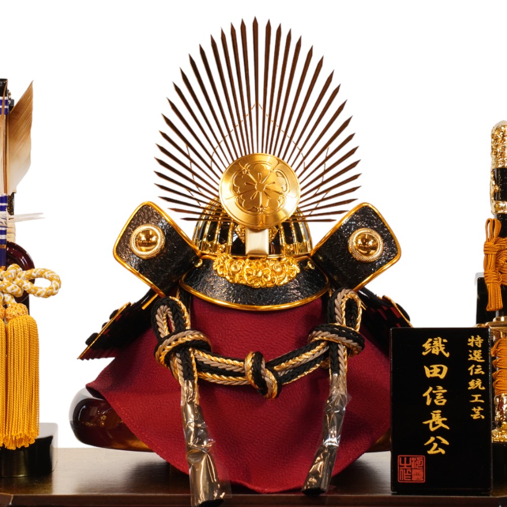 五月人形】8号 織田信長 兜ガラスケース飾り〈河雲作〉 ｜雛人形・五月