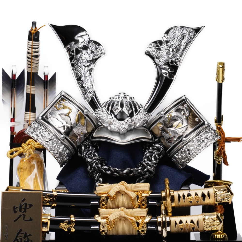 五月人形】12号 銀中鍬 兜ガラスケース飾り〈宝童作〉 ｜雛人形・五月