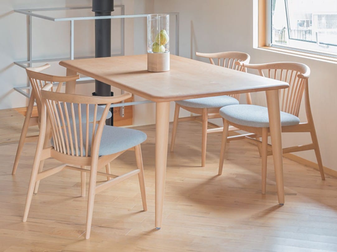 飛騨産業【侭オーダーダイニングテーブル】ビーチ材 天板：長方形/角丸