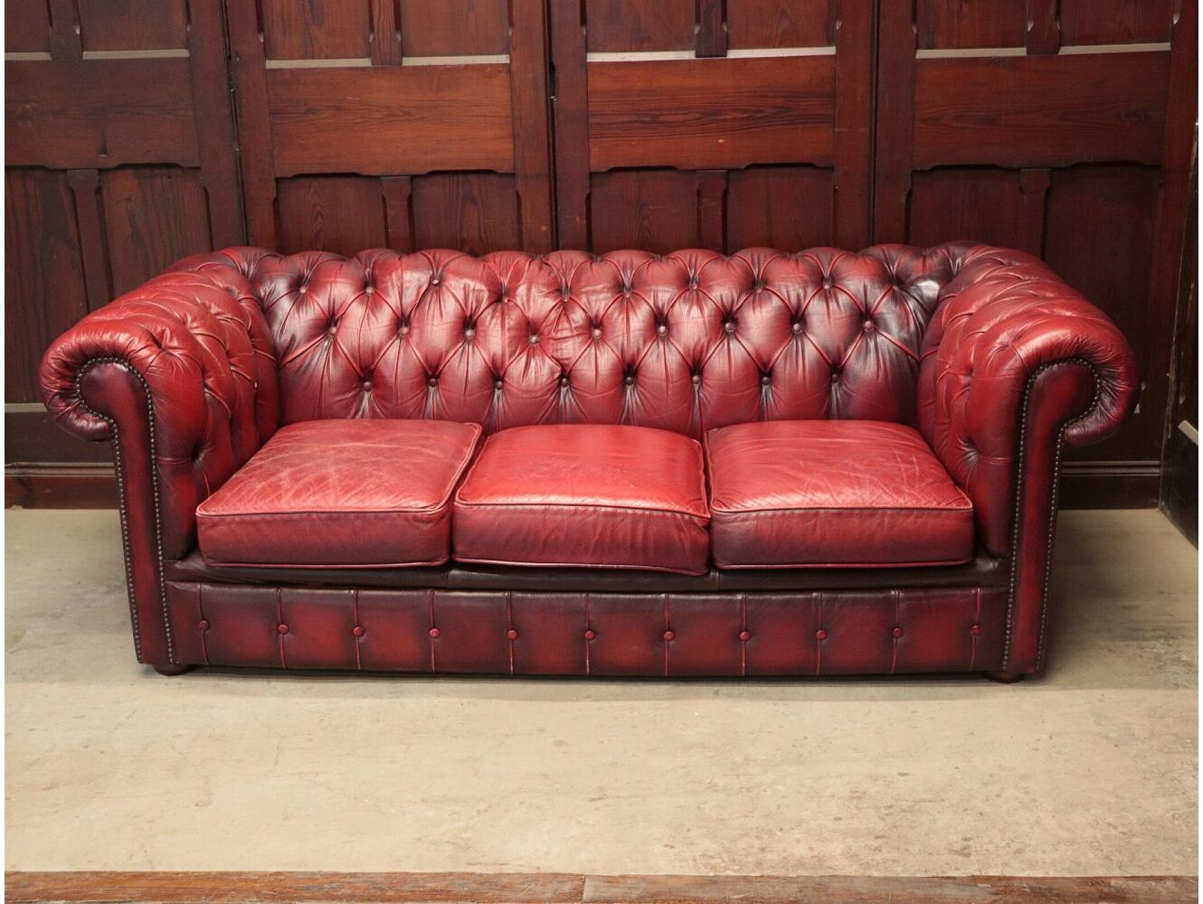 チェスターフィールドソファ | アンティーク家具,ソファ | イギリス