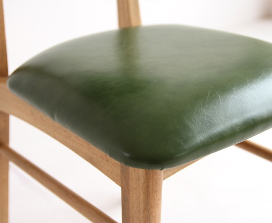 ラシック】チェア（合成皮革）｜合成皮革を使ったダイニングチェア