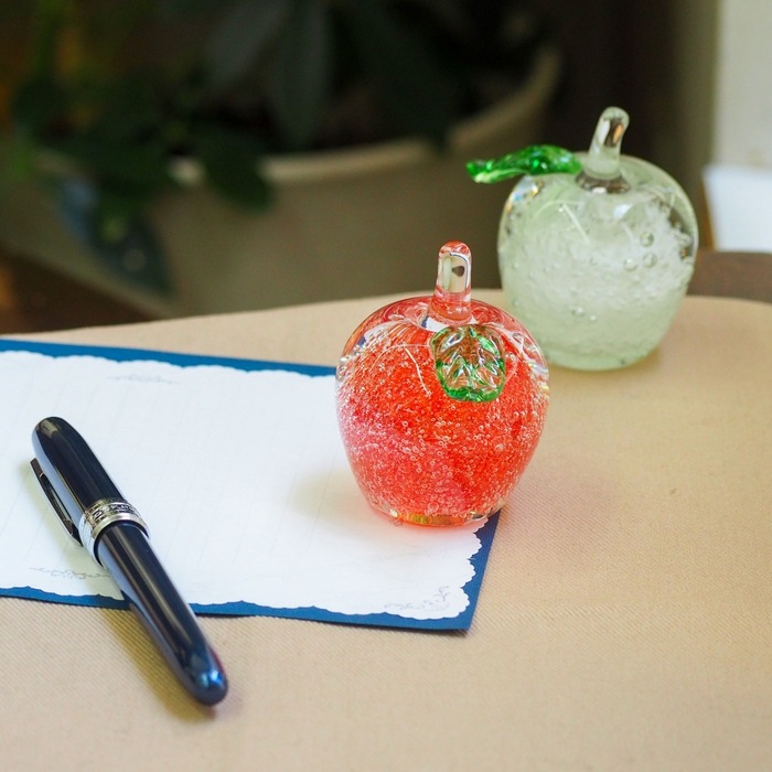 りんごのオーナメント | 北一硝子 まごころお届け便