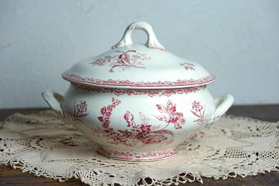 アンティーク サルグミンヌ製スーピエール フォンタンジュ