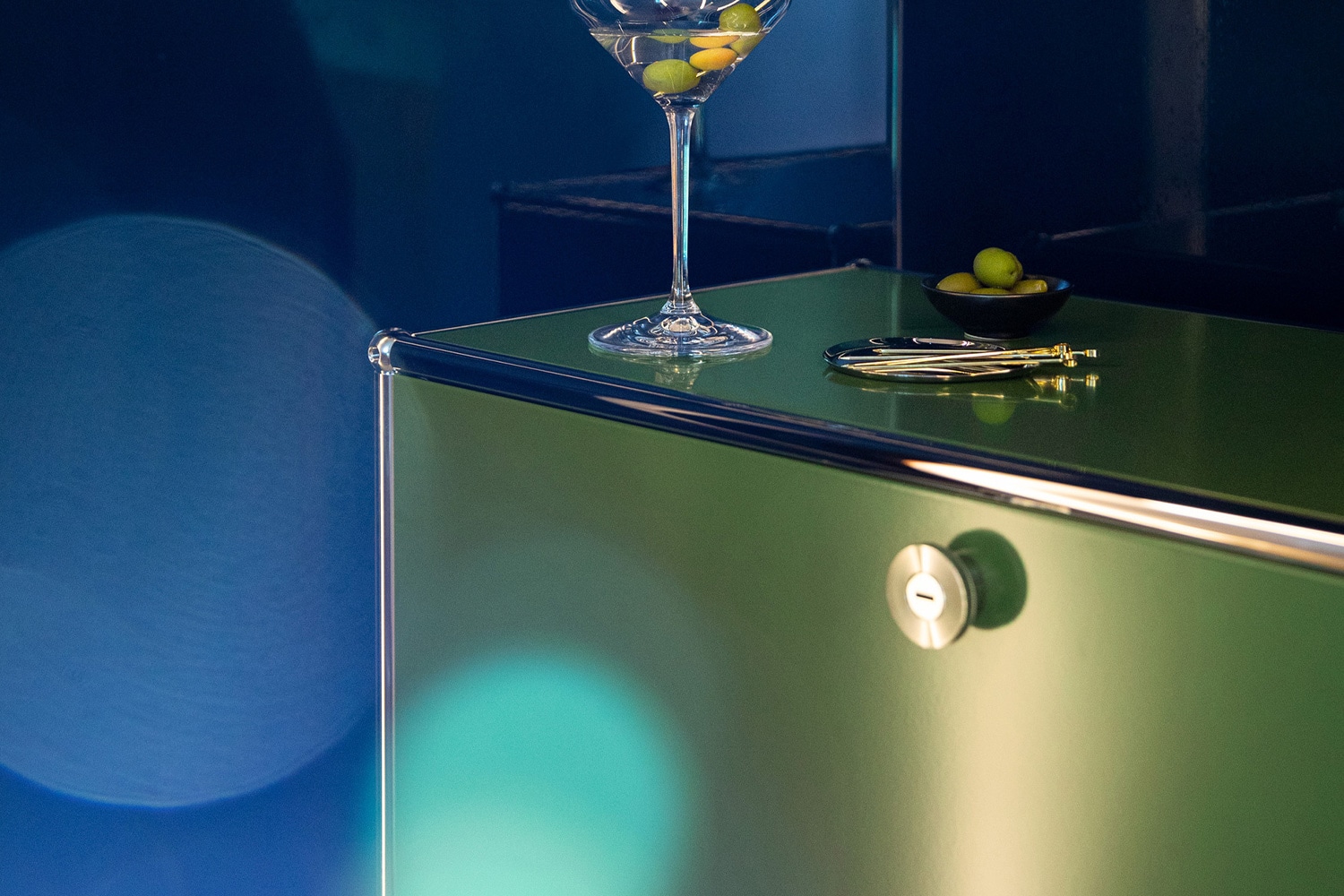 USMハラー キャビネット オリーブグリーンの通販 | 家具・インテリア