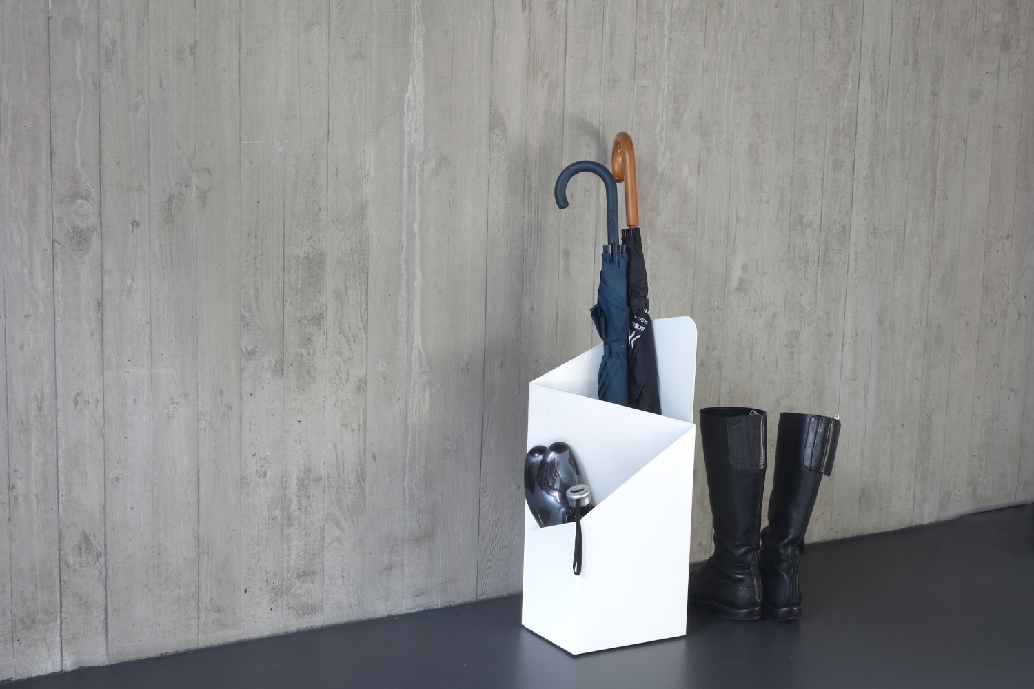 ヴィアの通販 | 家具・インテリア通販 MAARKET マーケット