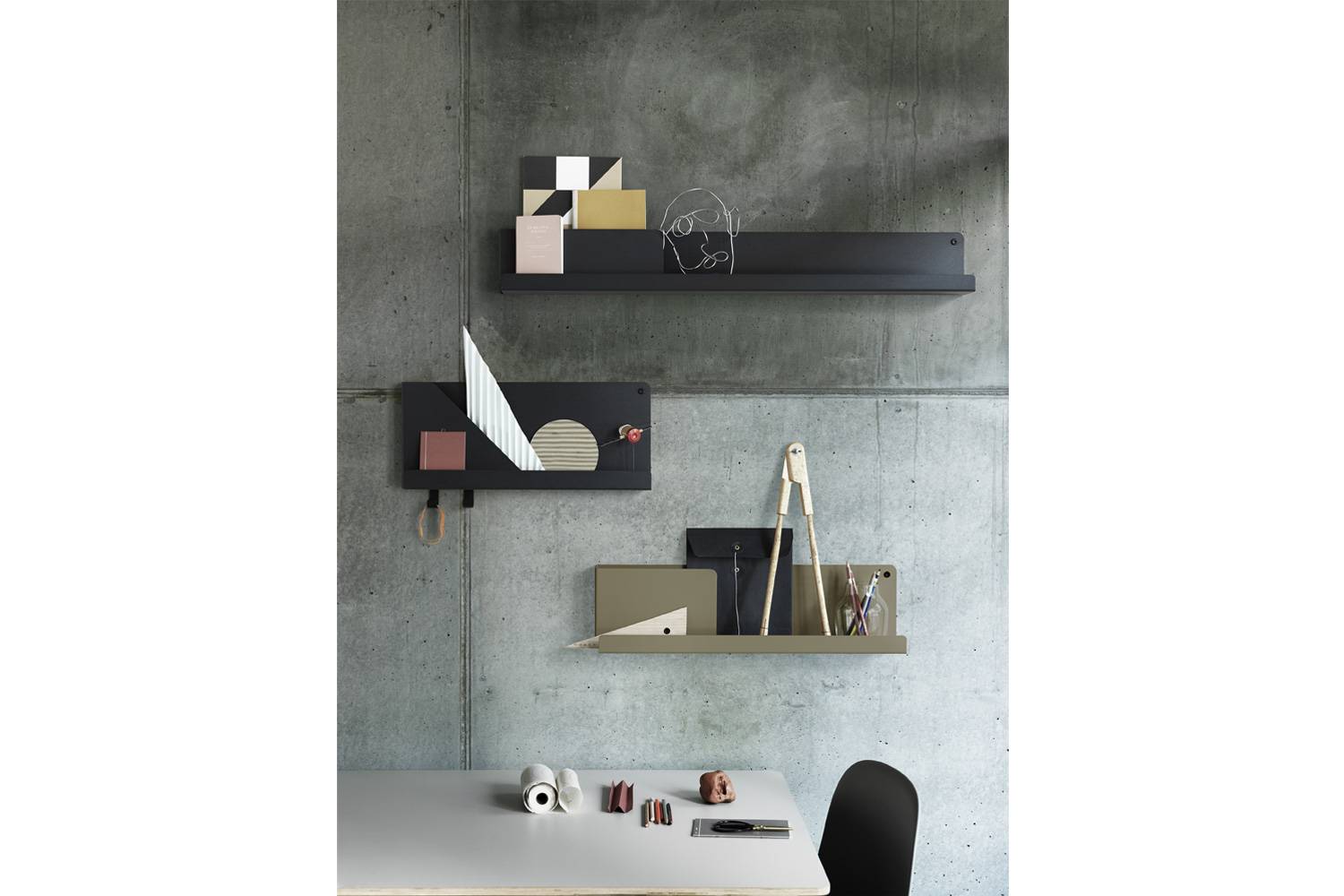 フォルデッドシェルフ / 63 x 16.5cm ミディアムの通販 | 家具