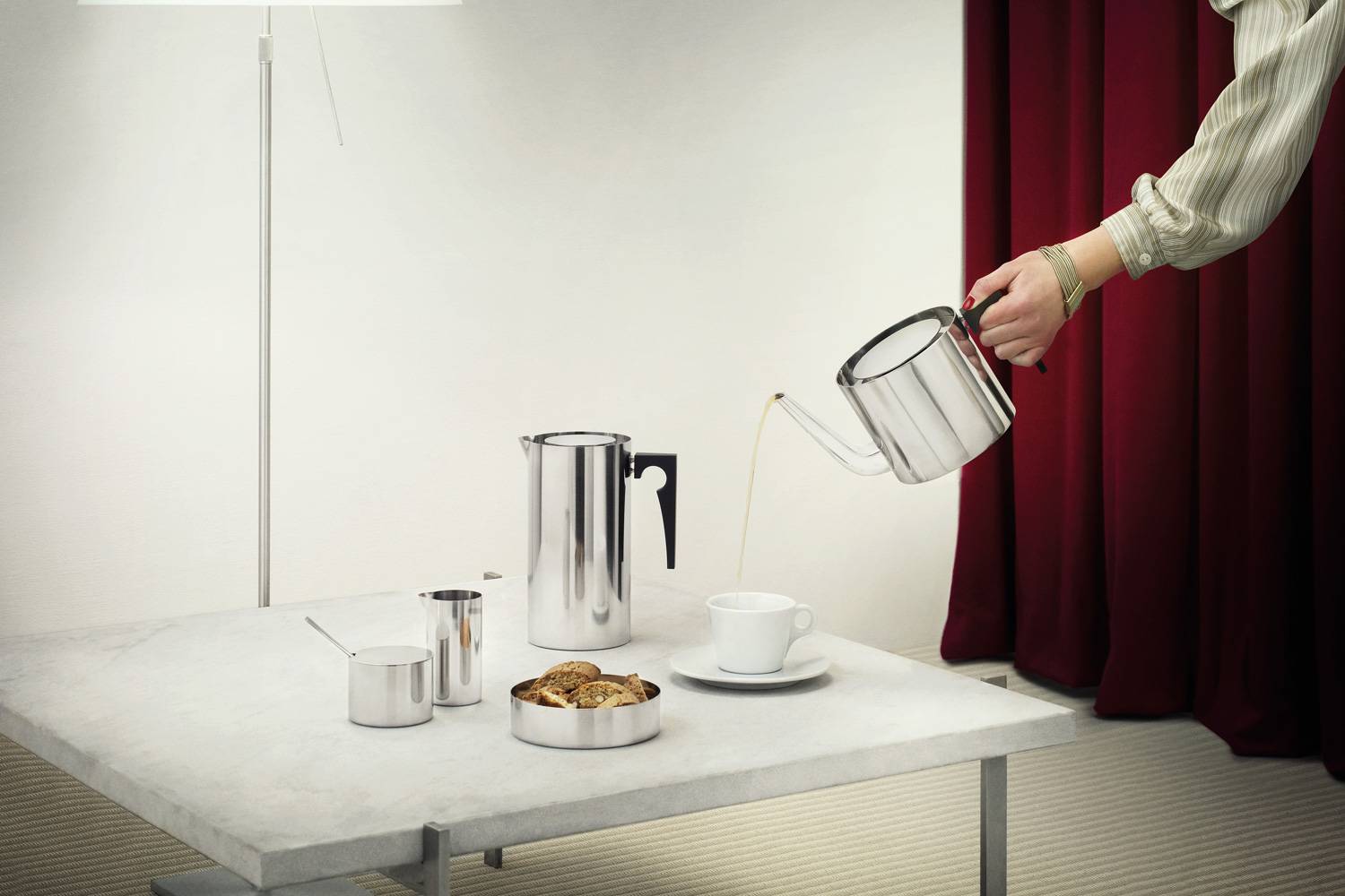 シリンダーライン ティーポット 1.25Lの通販 | 家具・インテリア通販