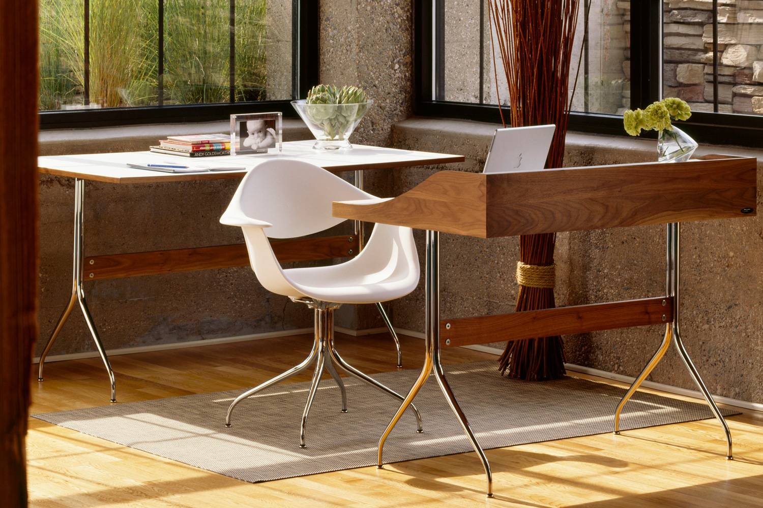 ネルソン スワッグレッグ アームチェアの通販 | 家具・インテリア通販