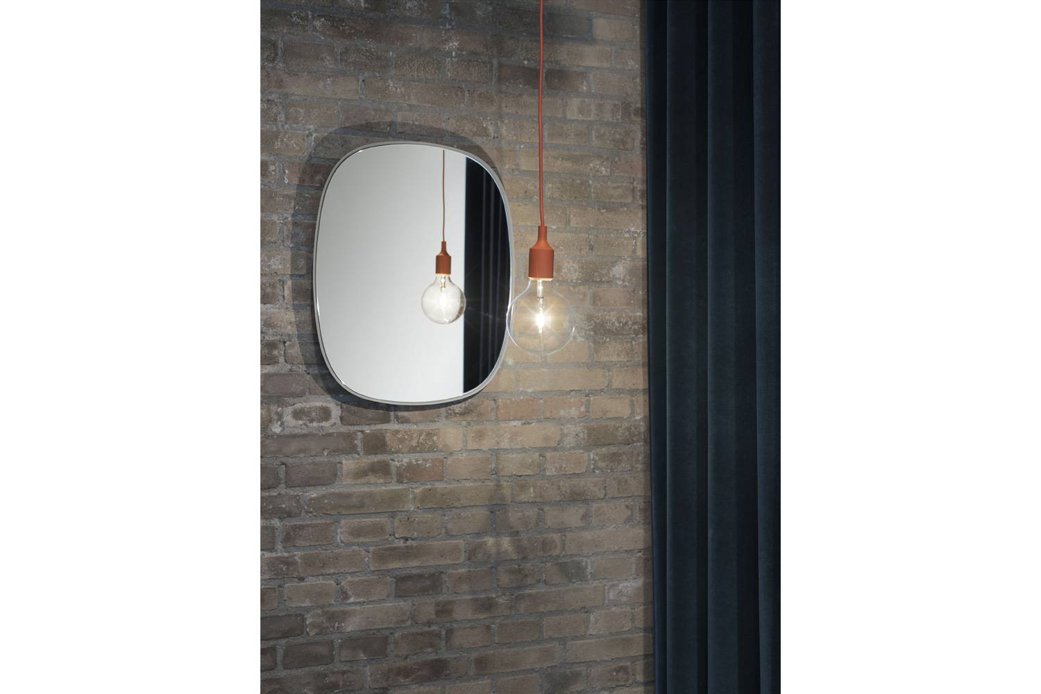 フレームドミラーの通販 | 家具・インテリア通販 MAARKET マーケット