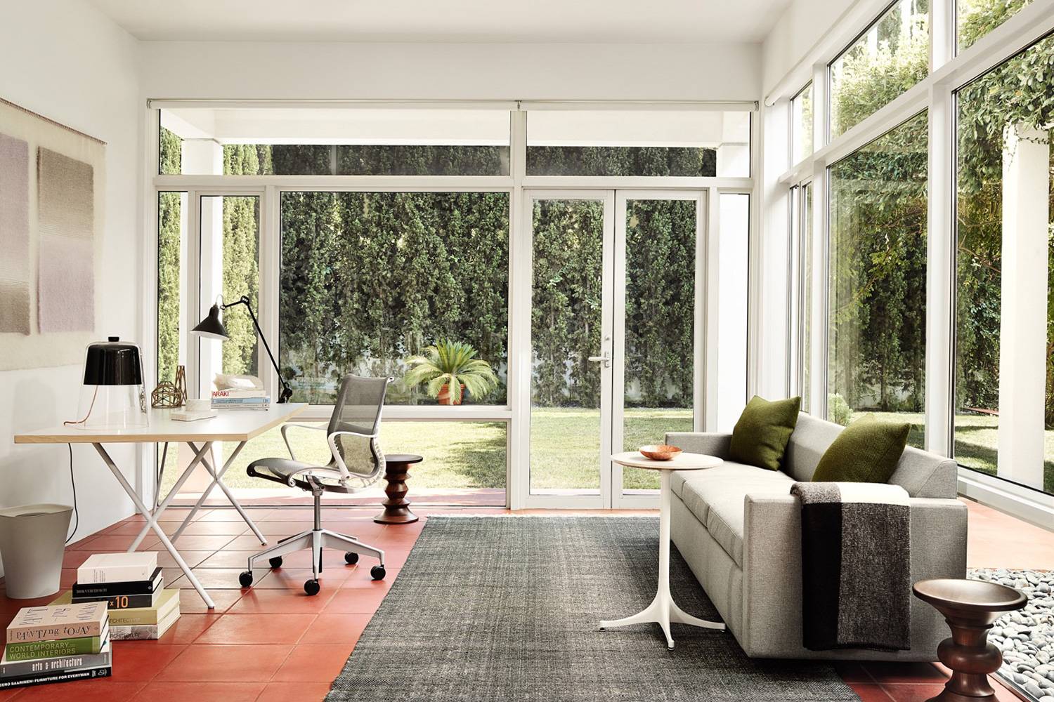 ネルソン ペデスタルサイドテーブル 直径43.2cmの通販 | 家具