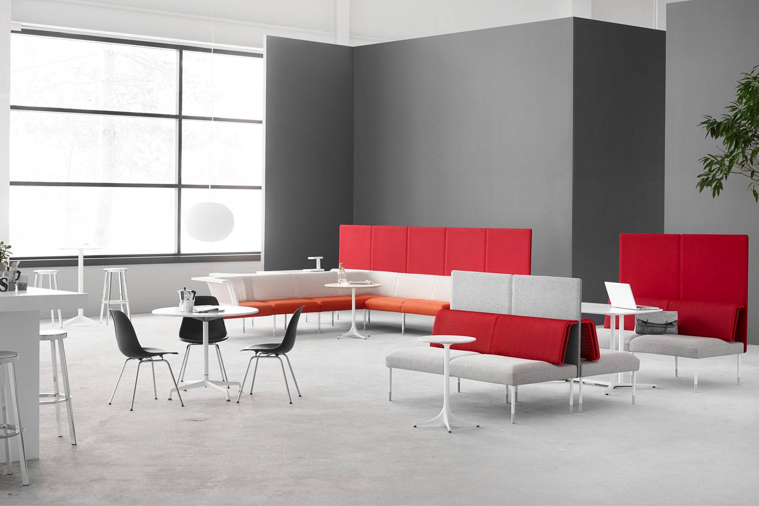 ネルソン ペデスタルサイドテーブル 直径43.2cmの通販 | 家具