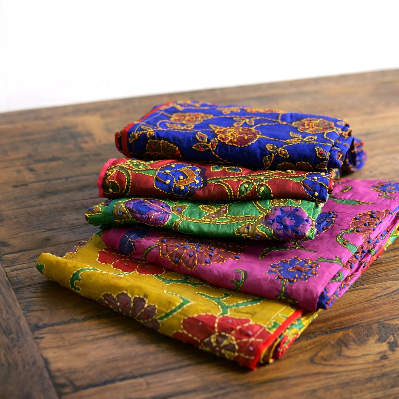 プリントカンタ刺繍ストール｜マライカ公式通販