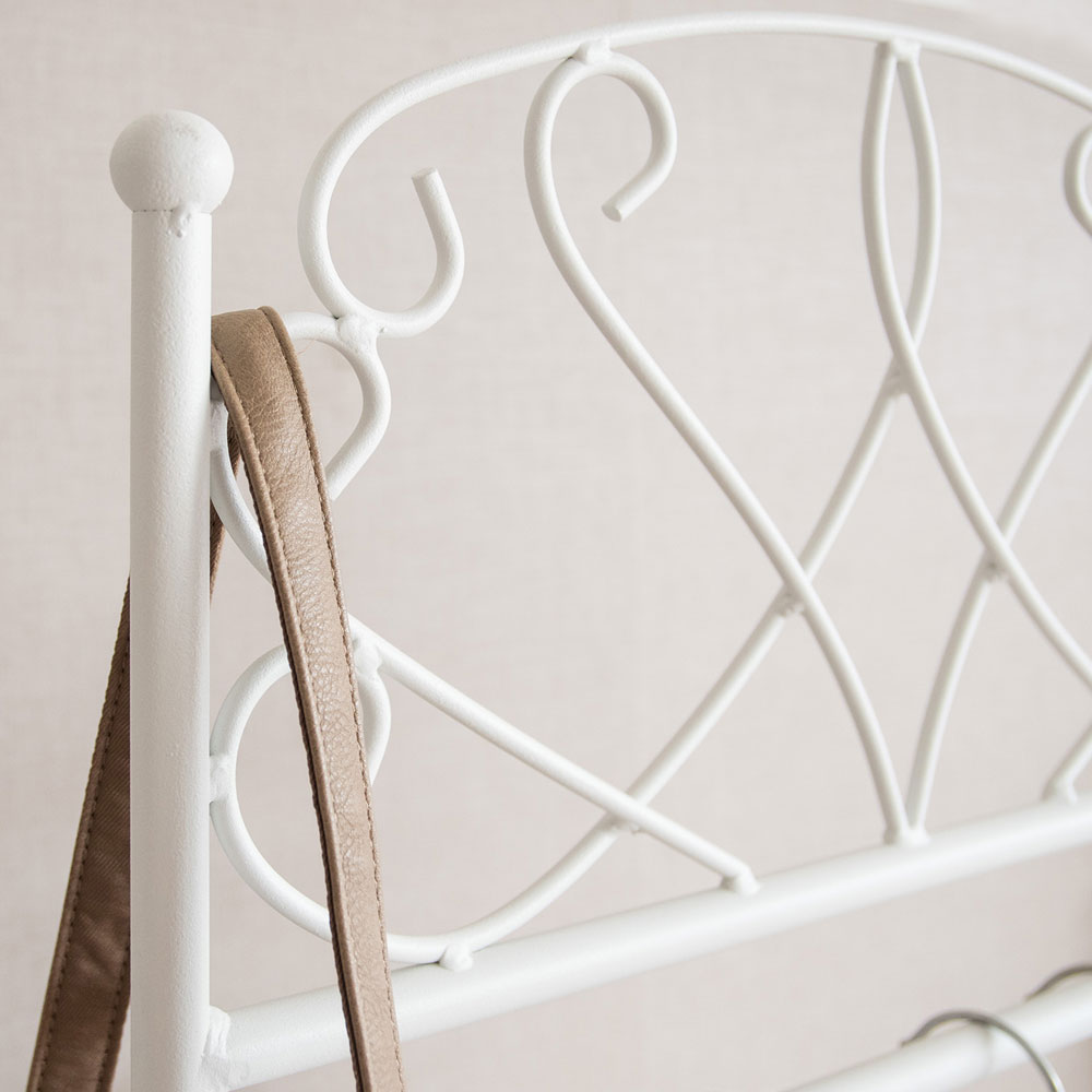 上品な曲線デザインのエレガントアイアンハンガーラック | インテリア