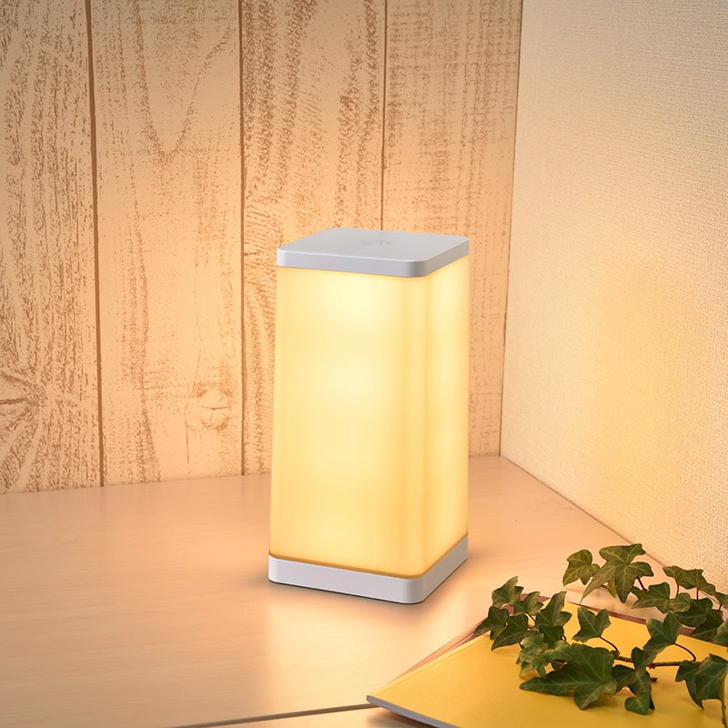 LEDタッチライト 調光式 電球色｜TT-Y32T-WL 06-0150｜通販ならオーム