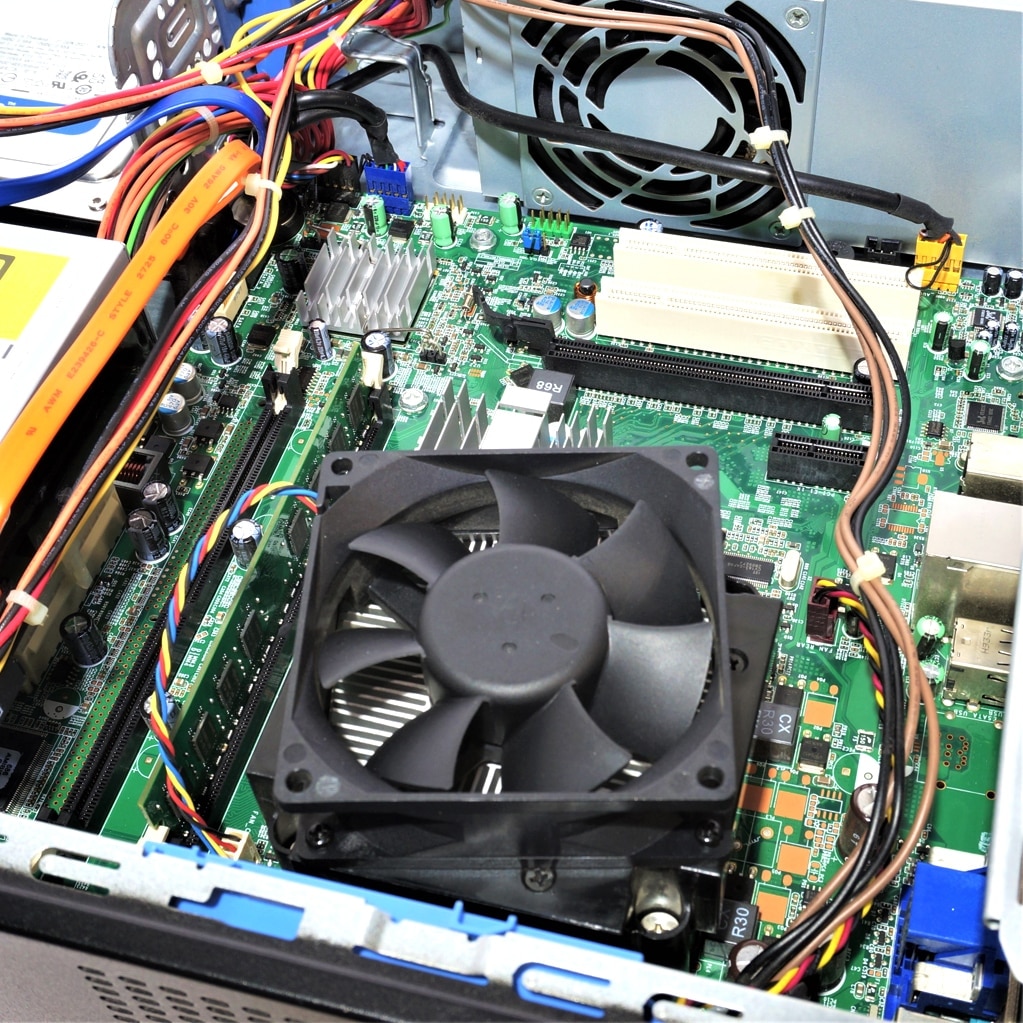 Dell Vostro 220s | WindowsXP |中古パソコン・新品パソコンの