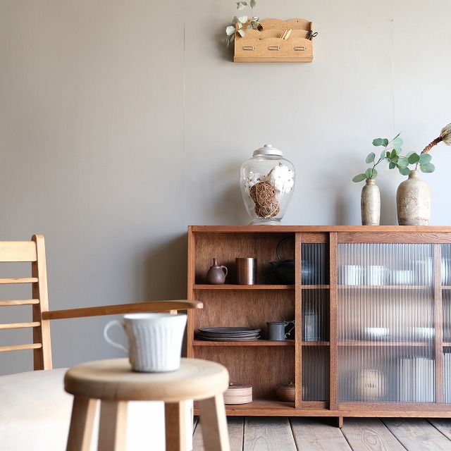 薄型キャビネット モールガラス｜古家具,棚類｜古家具・アンティーク