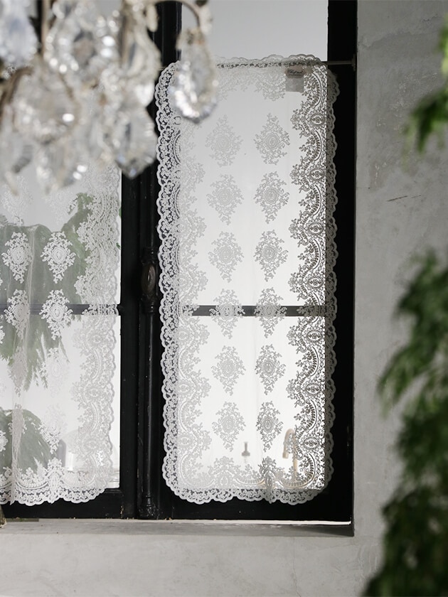 Chez moiカフェカーテンLuxury Corinzioオフホワイト40x95cm サラグレース