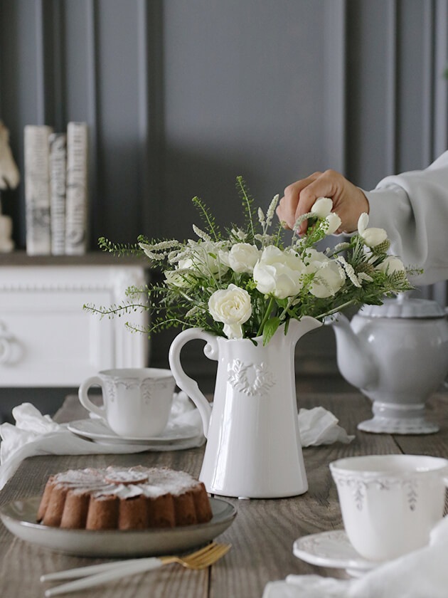 フラワーベース Tina ホワイト