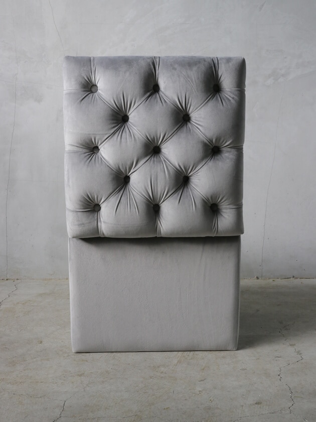 Classicストレージスツールライトグレーベルベット- サラグレース-