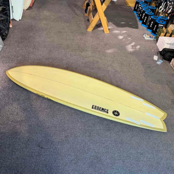 ESSENCE エッセンス FISH 5 フィッシュファイブ 6'2 EPS 5プラグ