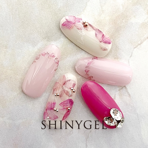 淡く可憐な春ネイル｜シャイニージェル公式ショップ本店【セルフネイル