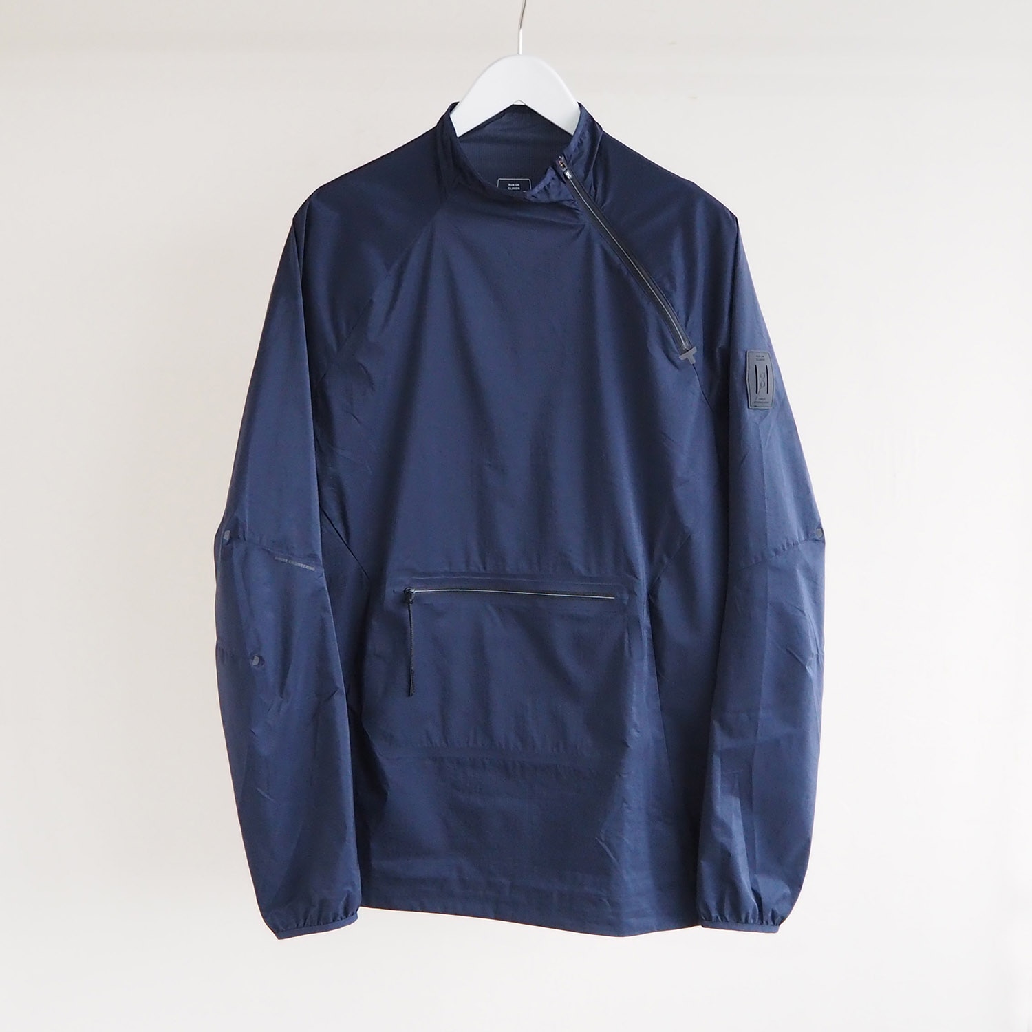 On オン Active Jacket アクティブジャケット ランニングブルゾン