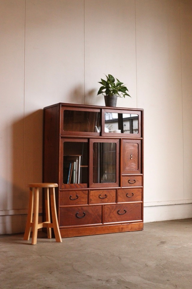 引戸棚/水屋箪笥,ガラス引戸棚 | 古家具古道具 そうすけ