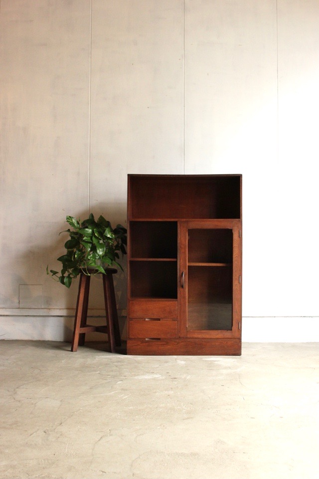 ガラス戸棚 | 全ての商品 - 古家具古道具 そうすけ