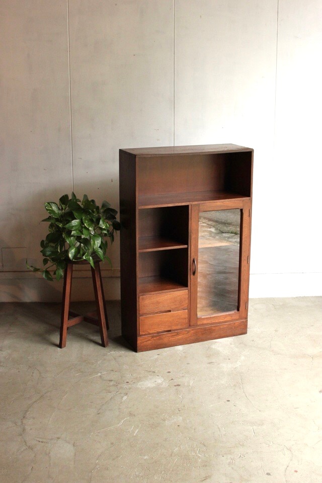 ガラス戸棚 | 全ての商品 - 古家具古道具 そうすけ