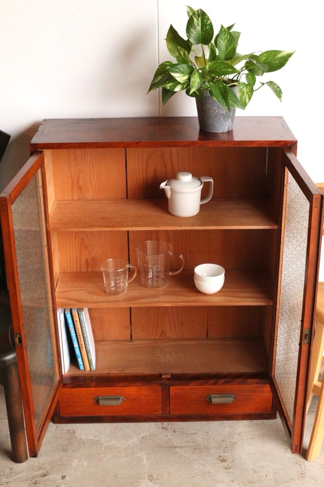 ダイヤガラスの戸棚 | 全ての商品 - 古家具古道具 そうすけ