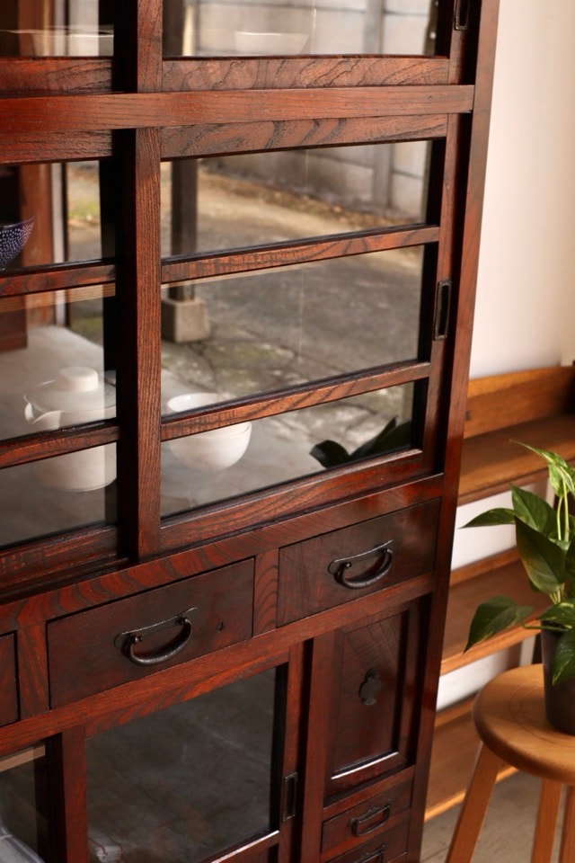 水屋箪笥 | 全ての商品 - 古家具古道具 そうすけ