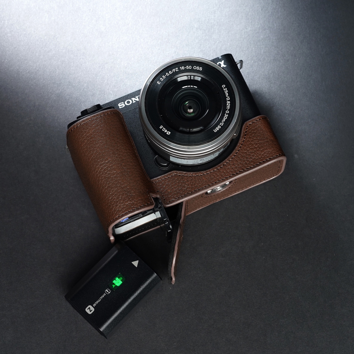 TP Original SONY VLOGCAM ZV-E1 用 ボディーハーフケース ダークブラウン