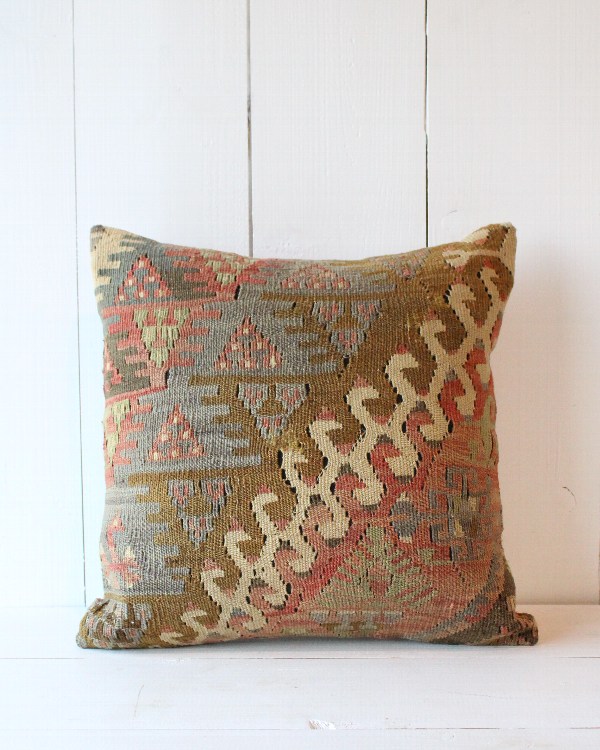 オールドキリムクッション F