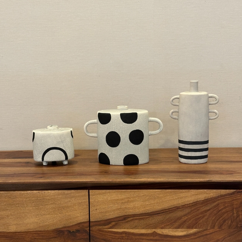 モダンストライプハンドルベース 陶器製 花瓶 | デコレーション,花瓶