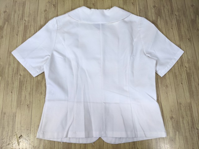 o05 山梨学院高校 夏服ブラウス+半袖ポロシャツ+夏服スカート+リボン