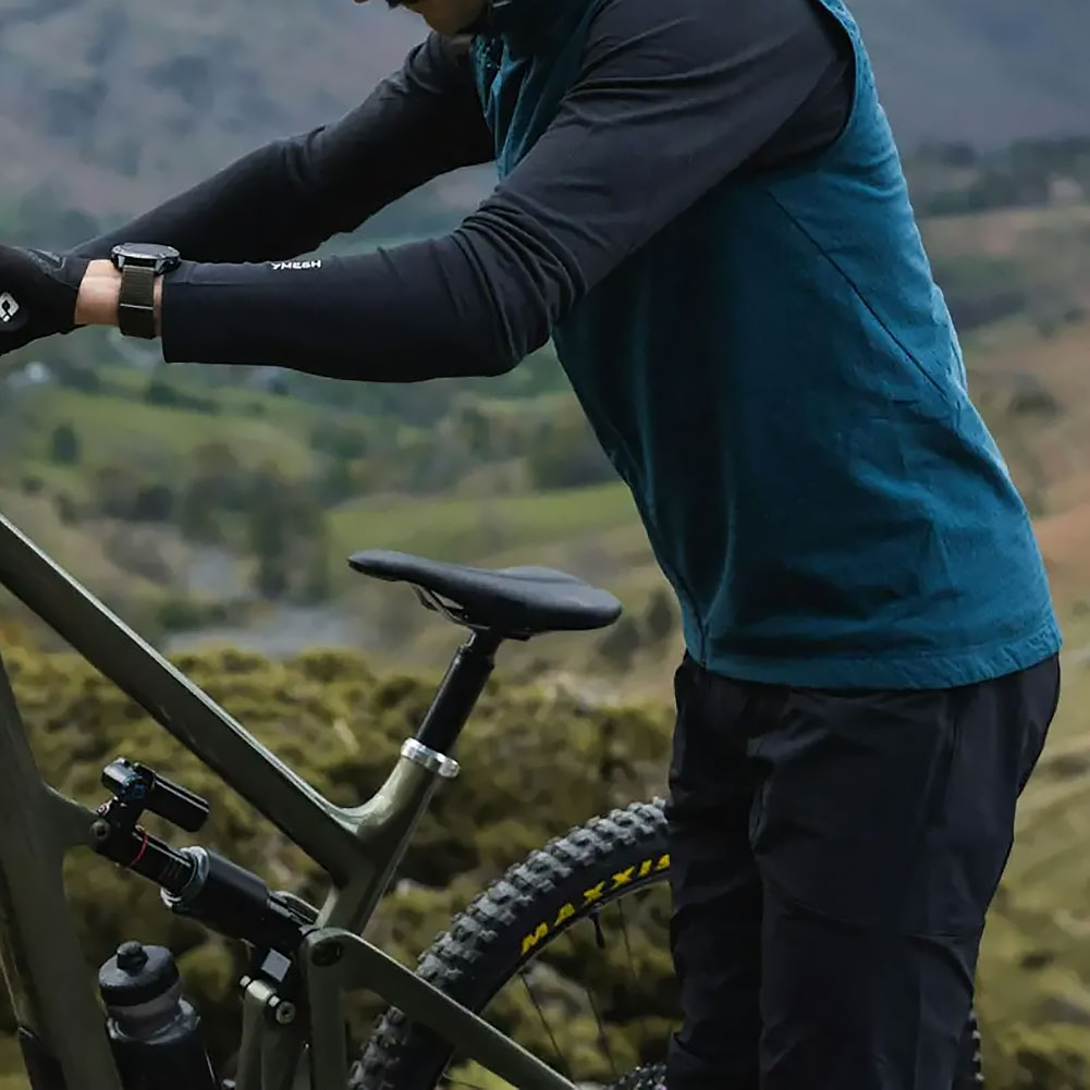 セブンメッシュ-7MESH チルコベスト男性用ならアシーズブリッジが