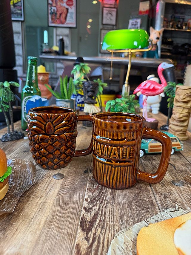 ハワイアン ヴィンテージモチーフ マグカップ （2個セット）の通販