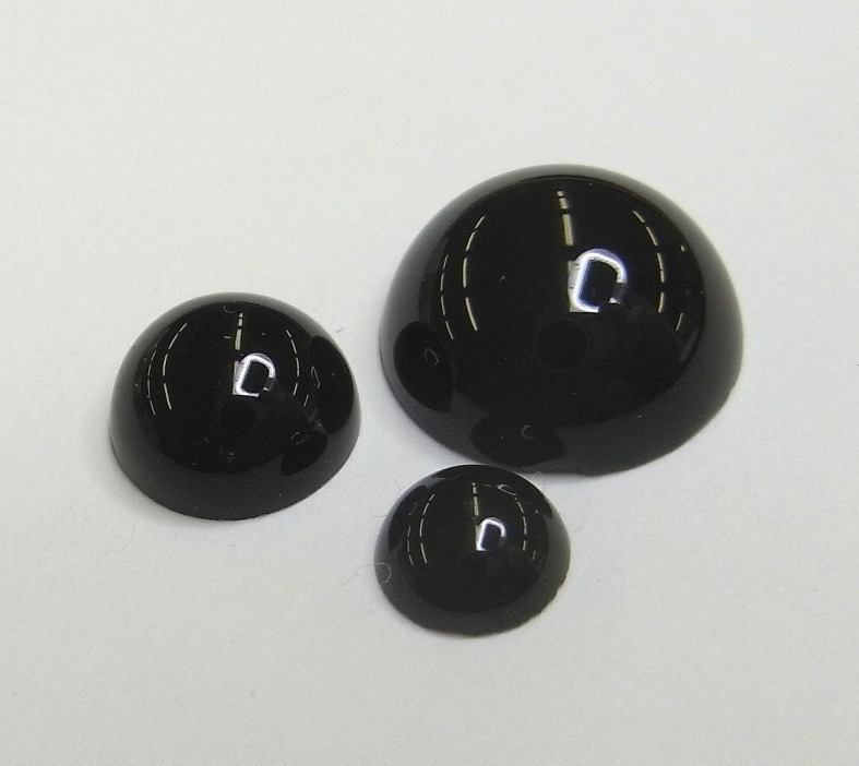 S303 オニキス ラウンドカボション 2mm｜彫金工具販売のコモキン