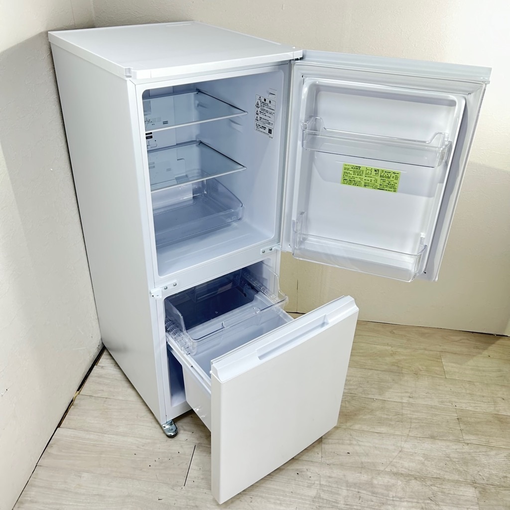 送料無料♢SHARP137L冷蔵庫【♢SJ-D14A-W】 【公式通販】