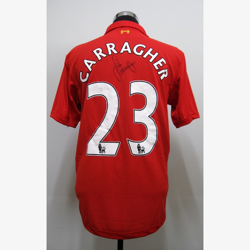 キャラガー直筆サイン入りリバプール12/13ホームユニフォーム | THE DUGOUT