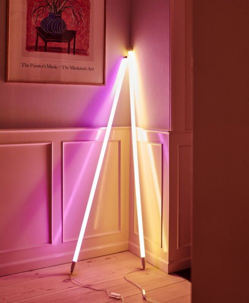 HAY】北欧デザイン照明「Neon Tube LED Slim, 120 cm, pink」フロア