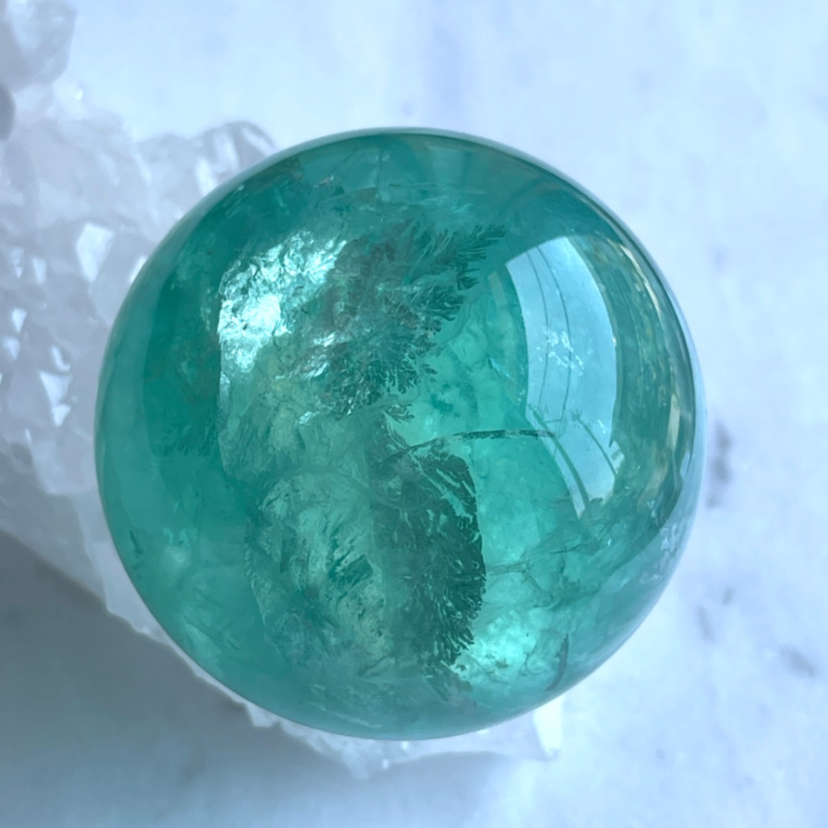 イットリウム フローライトスフィアNo.381 イットリウム フローライト