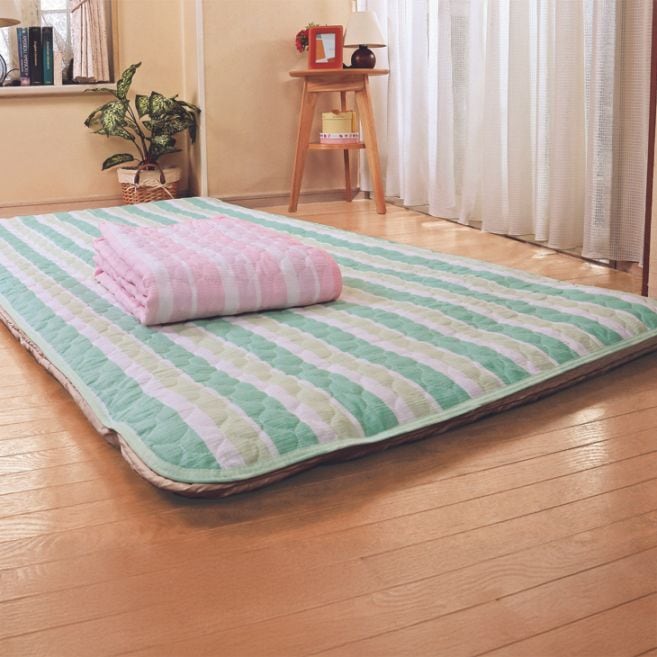 吸湿速乾しじら織敷パッド シングル2色組｜ファミリー・ライフ公式通販