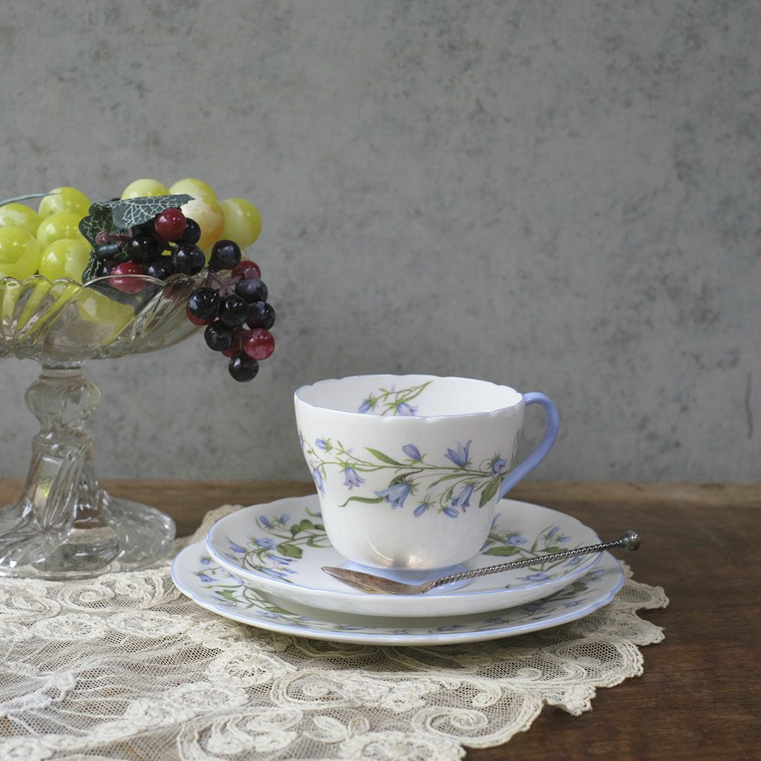 アンティークカップ＆ソーサートリオ Shelley(シェリー) ヘアベル