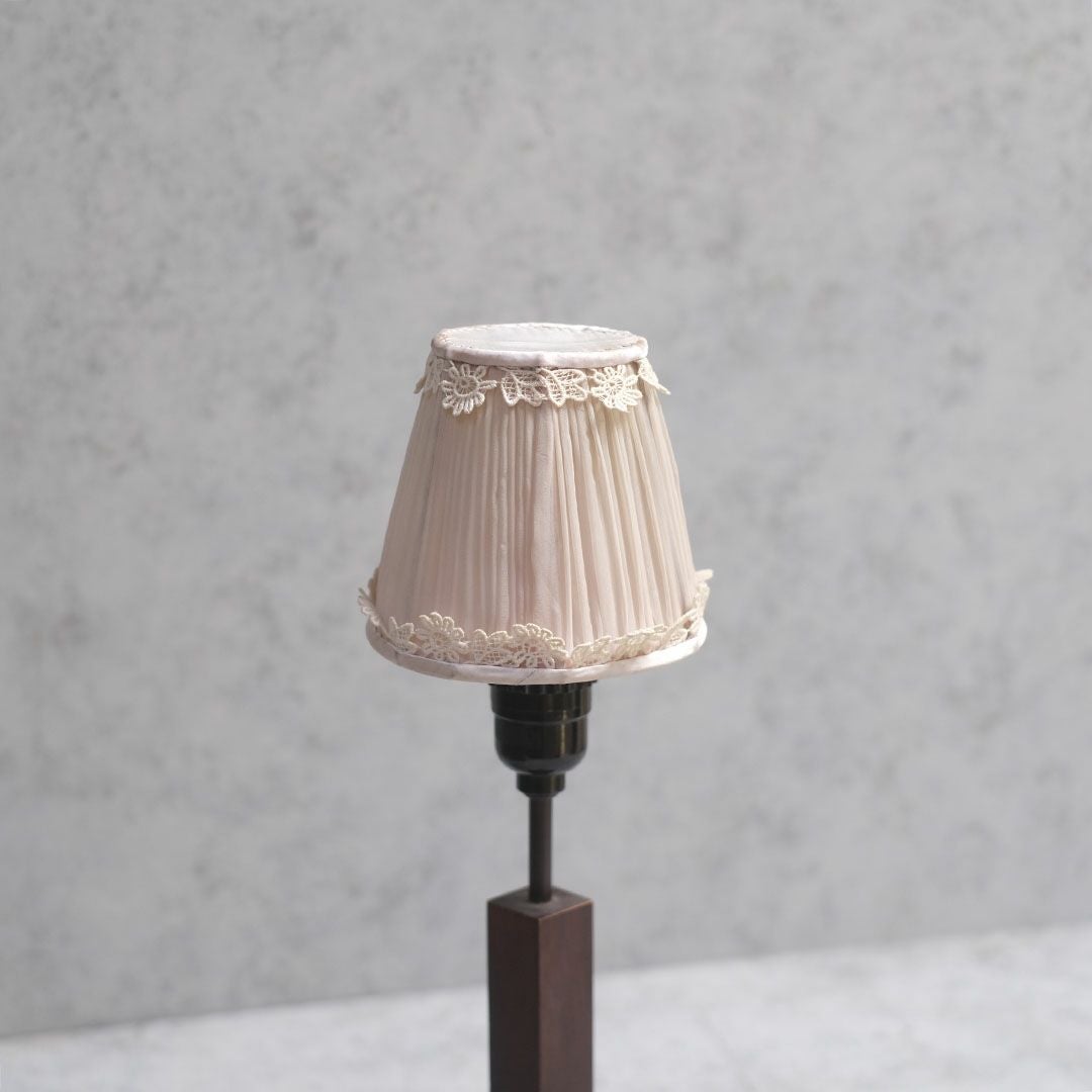 ヴィンテージ レースランプシェード イギリス 照明の通販 アンティーク